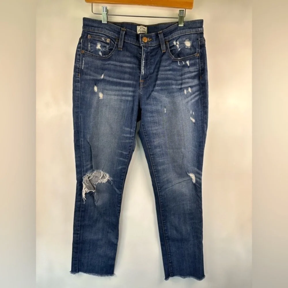 J Crew Slim Broken-in Boyfriend Jeans Size 28 Distressed K8462 Blue Size 28‎